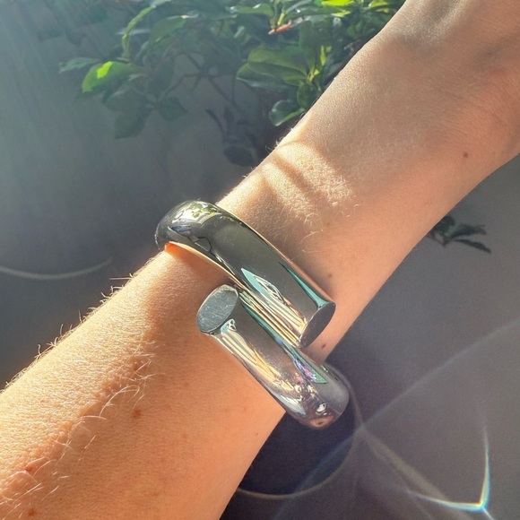 Vtg. Tiffany & Co. Chunky Bypass Cuff Bracelet Sterling Silver - Picture 2 of 7